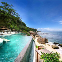 Os 10 hotéis balneários mais luxuosos do planeta