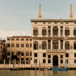 https://www.aman.com/sites/default/files/2023-05/aman-venice-exterior.jpg